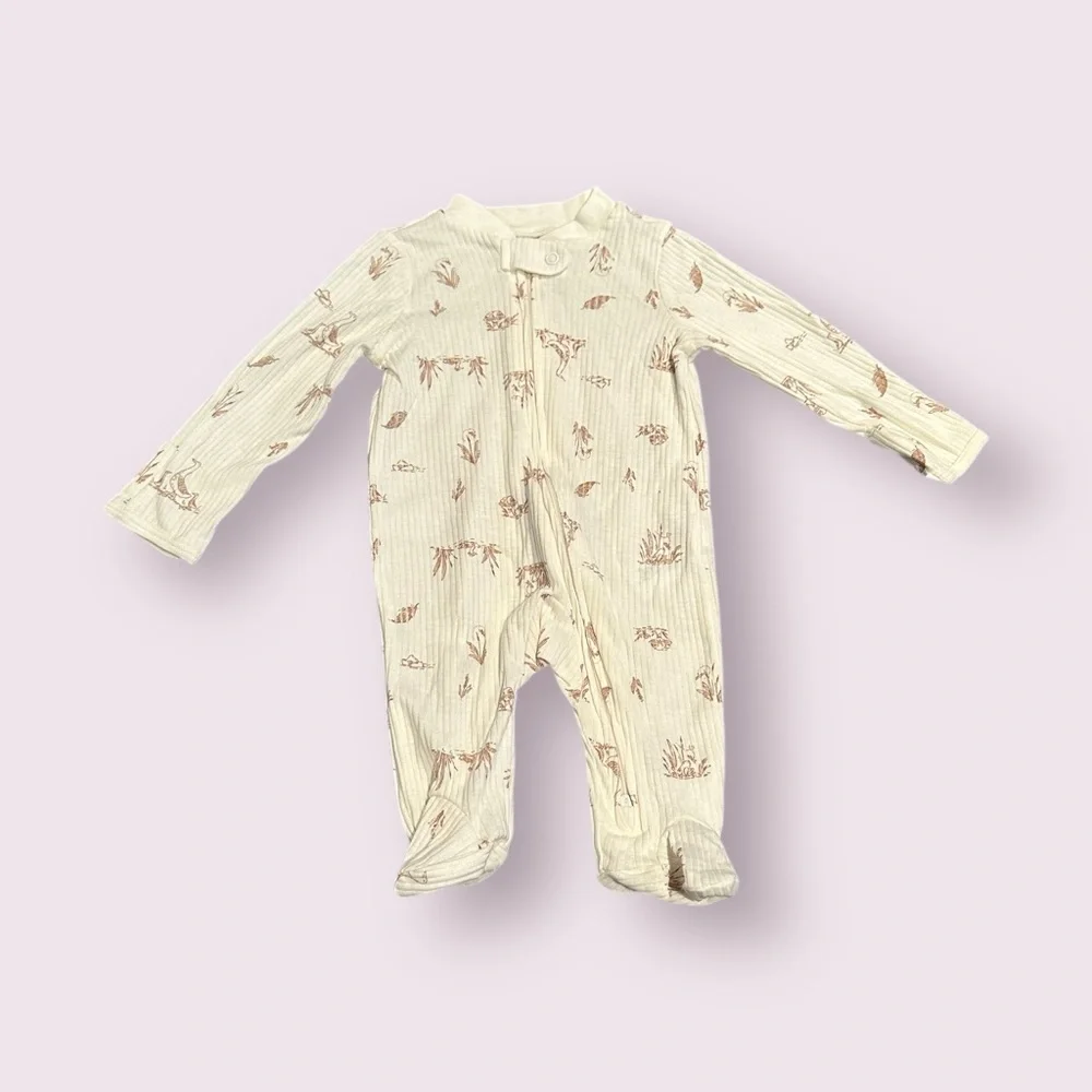 NWT Baby Carter's Ivory Pond Meadow Theme Zip Front Footies Size 3 Months